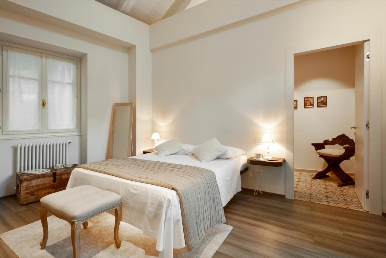 Casa Svizzera Agriturismo Bed & Breakfast Barolo Dış mekan fotoğraf